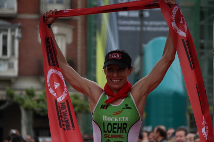Gustavo Rodr&iacute;guez y Sara Loehr ganan el II Half Triathlon Pamplona - Iru&ntilde;a
